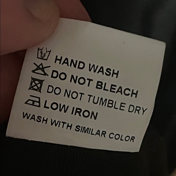 The pyramid collection - black velvet cape 90’s - Picture 9 of 10